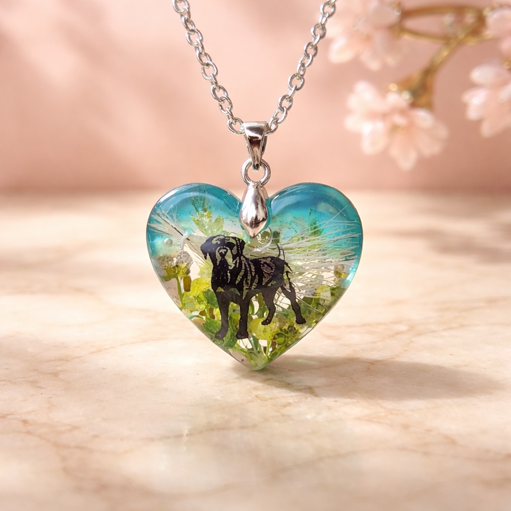 COLLAR CORAZÓN · (bajo pedido)