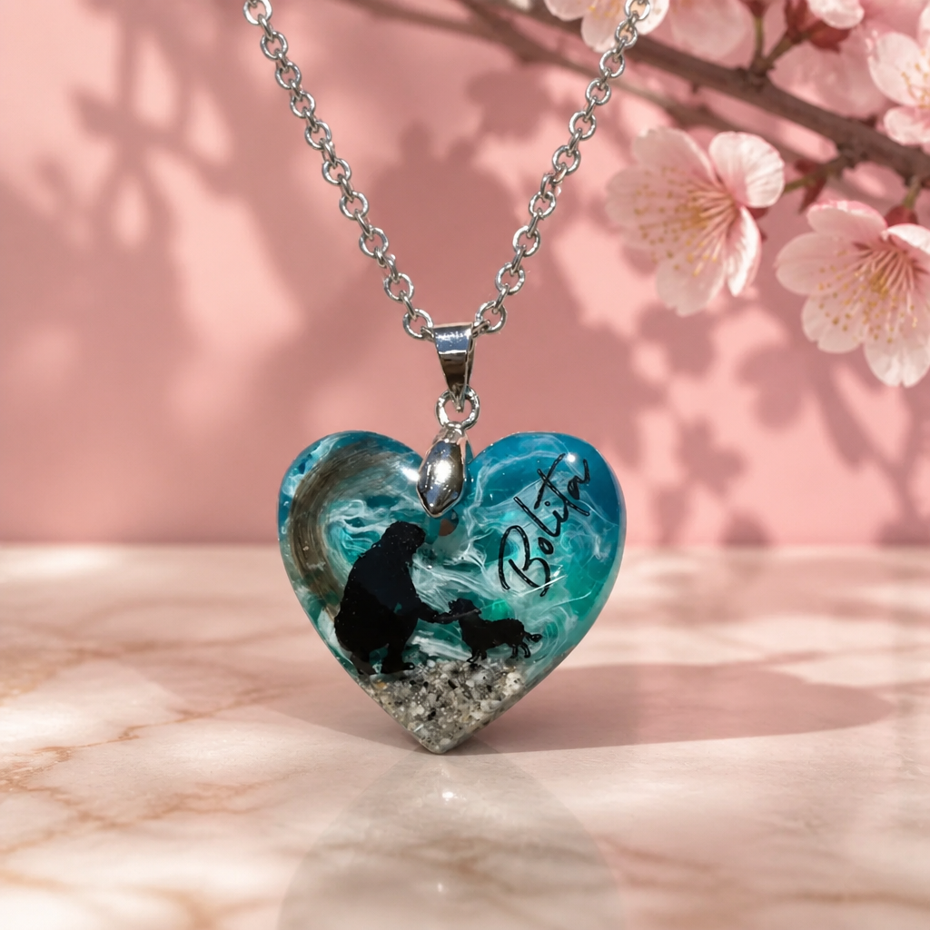 COLLAR CORAZÓN · (bajo pedido)